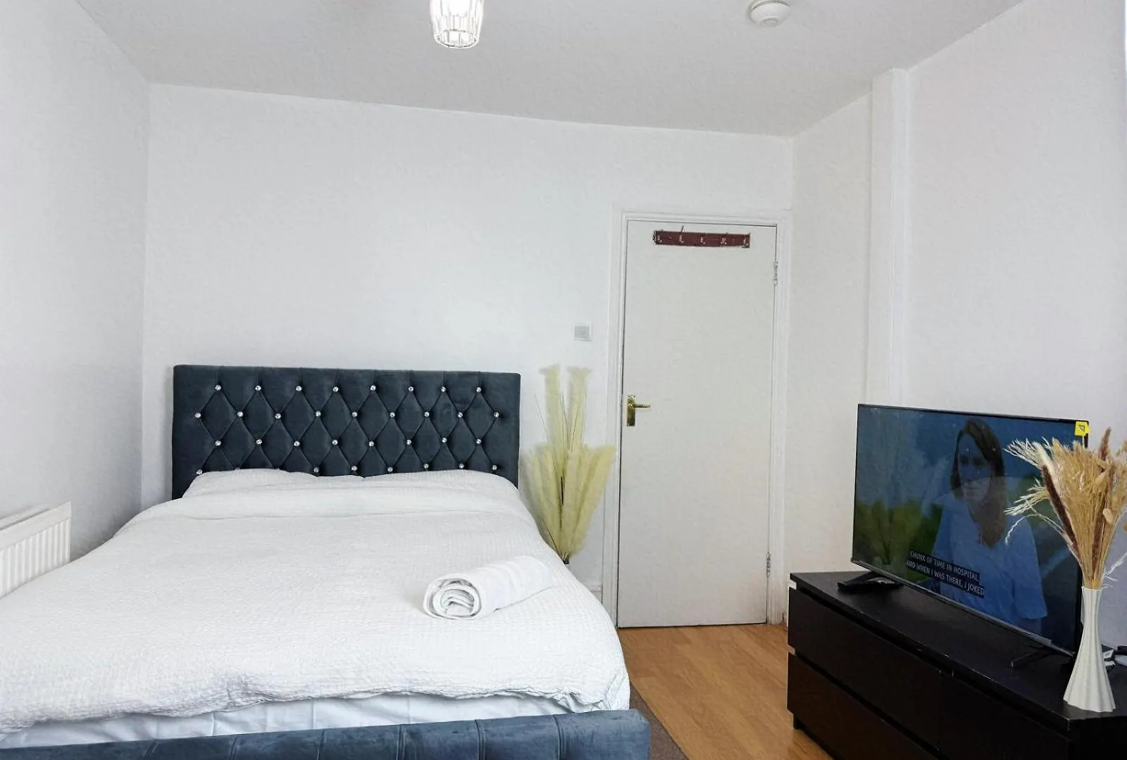 Homestay Big Room In East Ham London