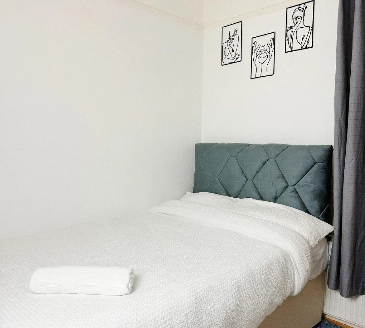 Δωμάτια σε οικογενειακή κατοικία Big Room In East Ham Λονδίνο
